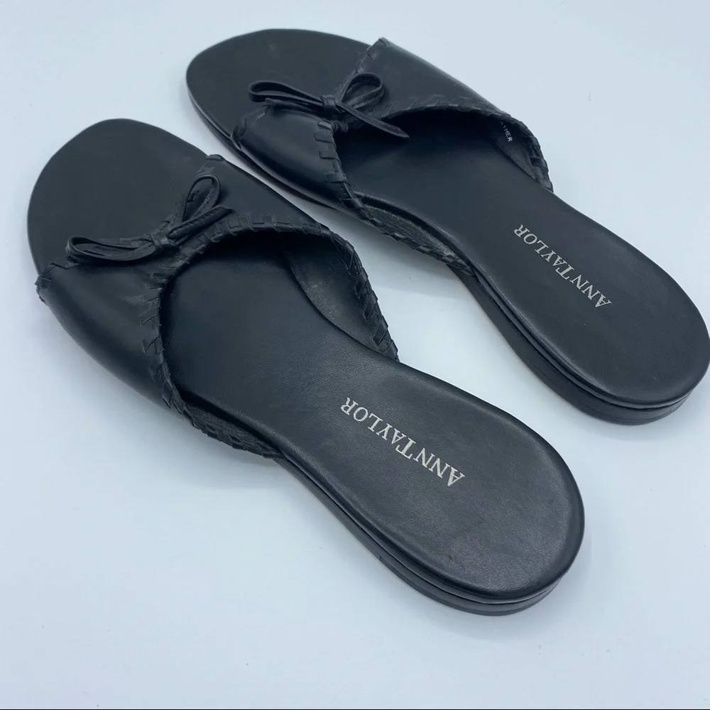 Ann Taylor || Slip-On All Leather Sandals with Exposed Toe; with Bow; Size 8M - Picture 1 of 10